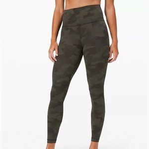 Lululemon align 28 in green cano leggings